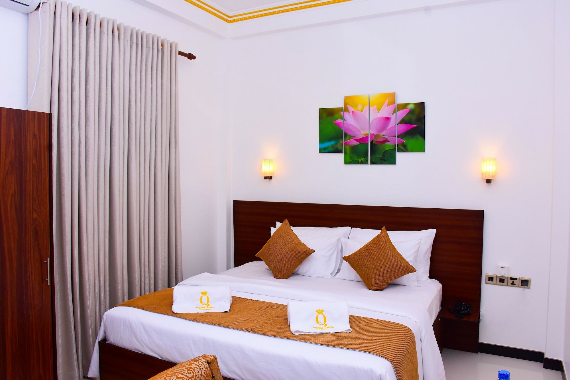 Negombo New Queen's Palace Buitenkant foto