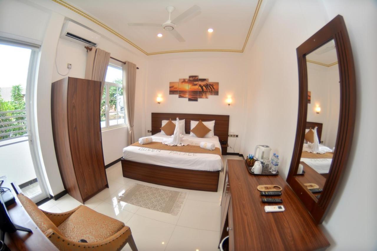 Negombo New Queen's Palace Buitenkant foto